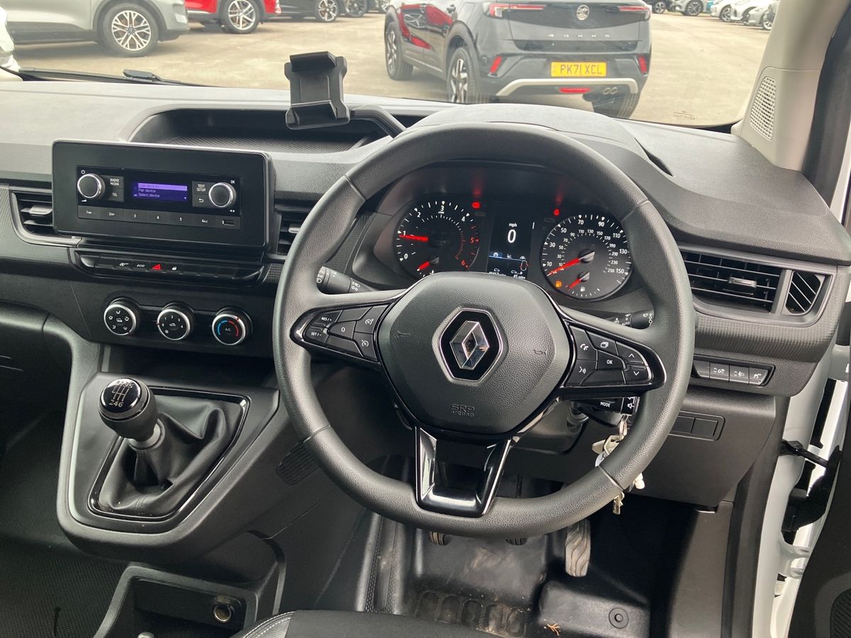 Used Renault Kangoo 2023 for sale - 76142119: Photo 15