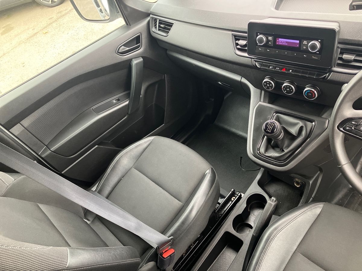 Used Renault Kangoo 2023 for sale - 76142119: Photo 17