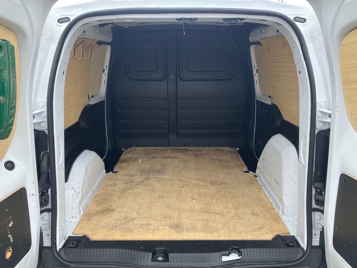 Used Renault Kangoo 2023 for sale - 76142119: Photo 20