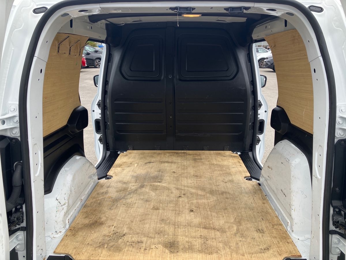 Used Renault Kangoo 2023 for sale - 76142119: Photo 27