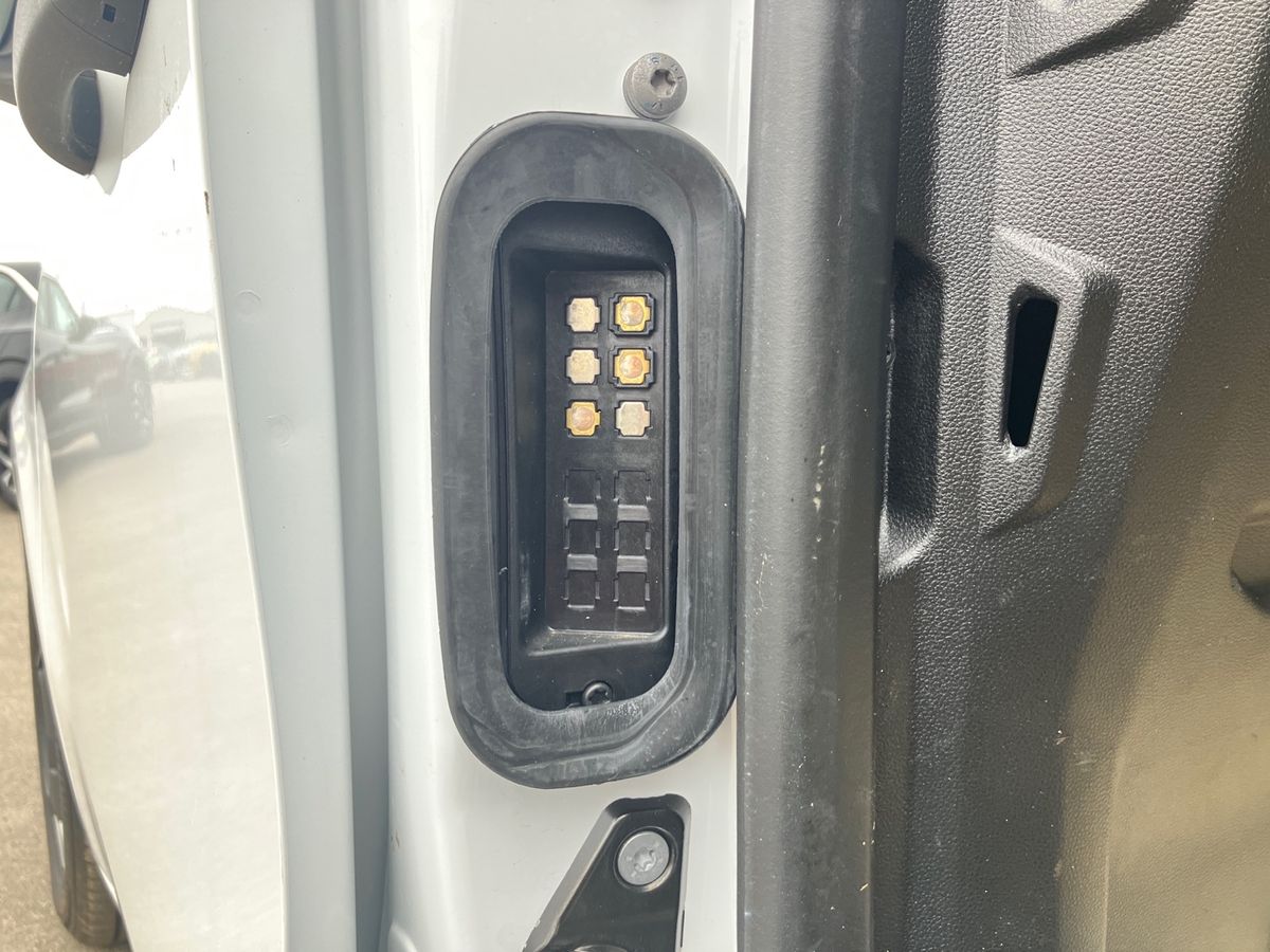 Used Renault Kangoo 2023 for sale - 76142119: Photo 30