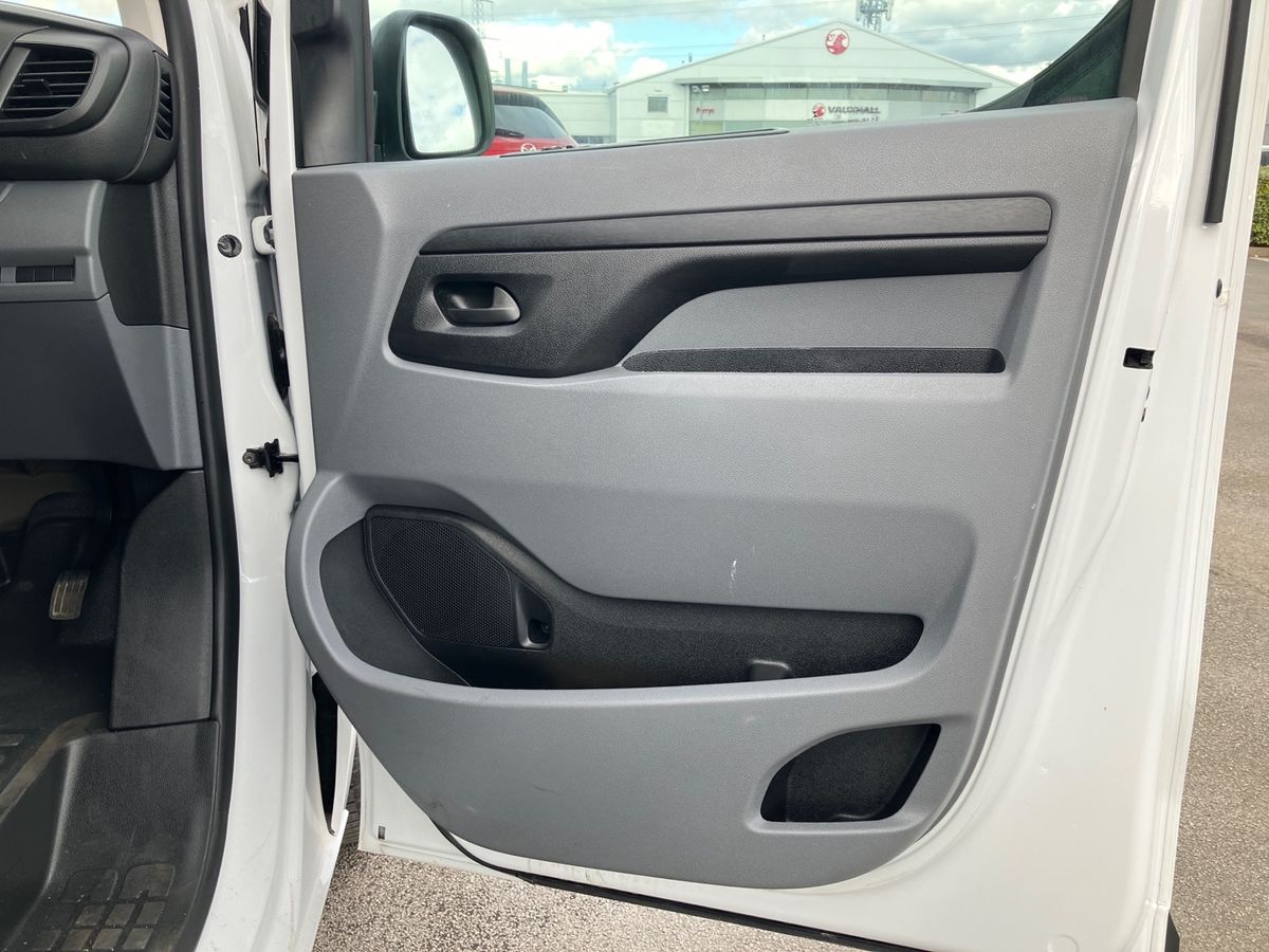 Used Vauxhall Vivaro 2022 for sale - 75850030: Photo 32