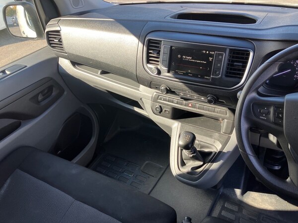 Used Vauxhall Vivaro 2022 for sale - 76206846: Photo 20