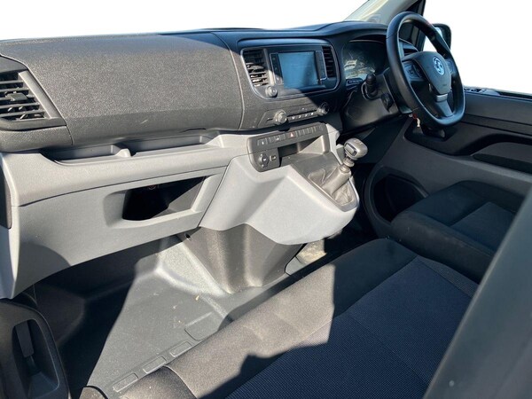 Used Vauxhall Vivaro 2022 for sale - 76206846: Photo 7
