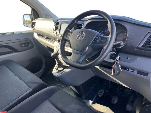 Used Vauxhall Vivaro 2022 for sale - 76206846: Photo 9