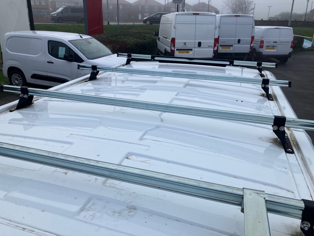 Used Renault Trafic 2022 for sale - 77350667: Photo 36