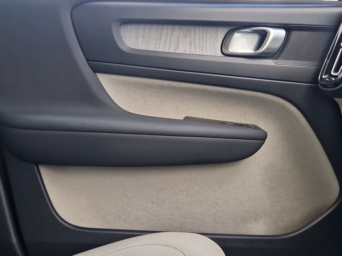 Used Volvo XC40 2020 for sale - 76969422: Photo 35