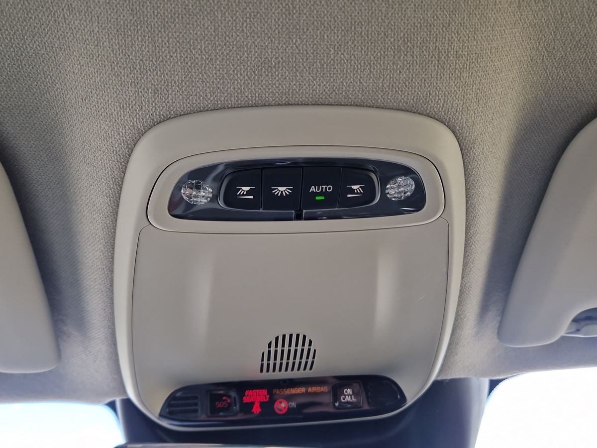 Used Volvo XC40 2020 for sale - 76969422: Photo 38