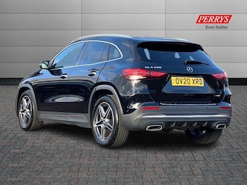 Used Mercedes-Benz GLA 2020 for sale - 76330719: Photo