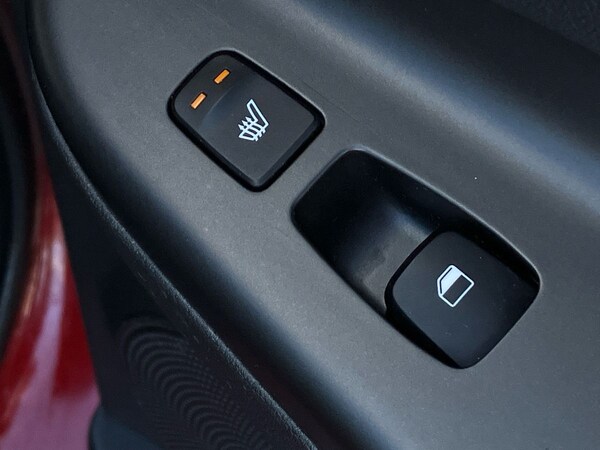 Used Hyundai KONA 2020 for sale - 75637896: Photo 32