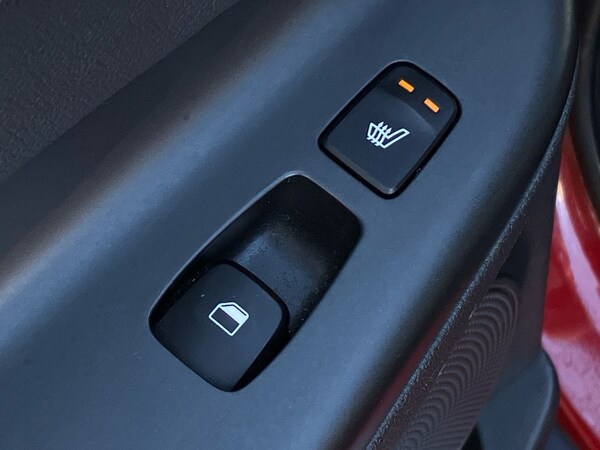 Used Hyundai KONA 2020 for sale - 75637896: Photo 33