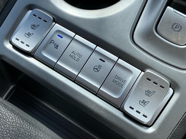 Used Hyundai KONA 2020 for sale - 75637896: Photo 47