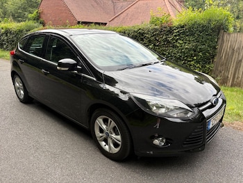 Used Ford Focus 2011 for sale - 75647311: Photo