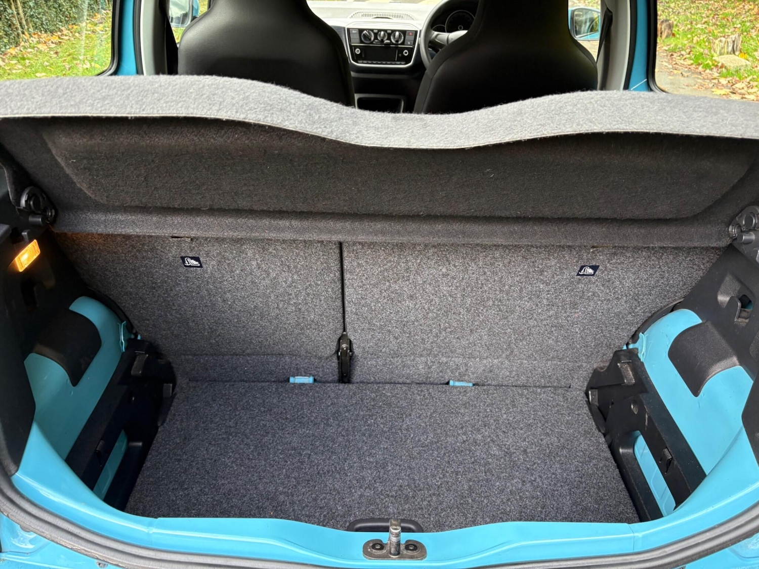 Used Volkswagen up! 2019 for sale - 76377488: Photo 25