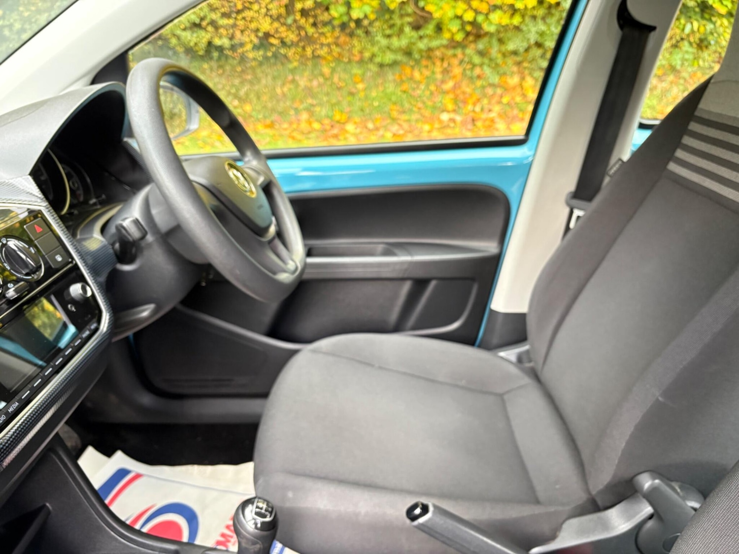 Used Volkswagen up! 2019 for sale - 76377488: Photo 32