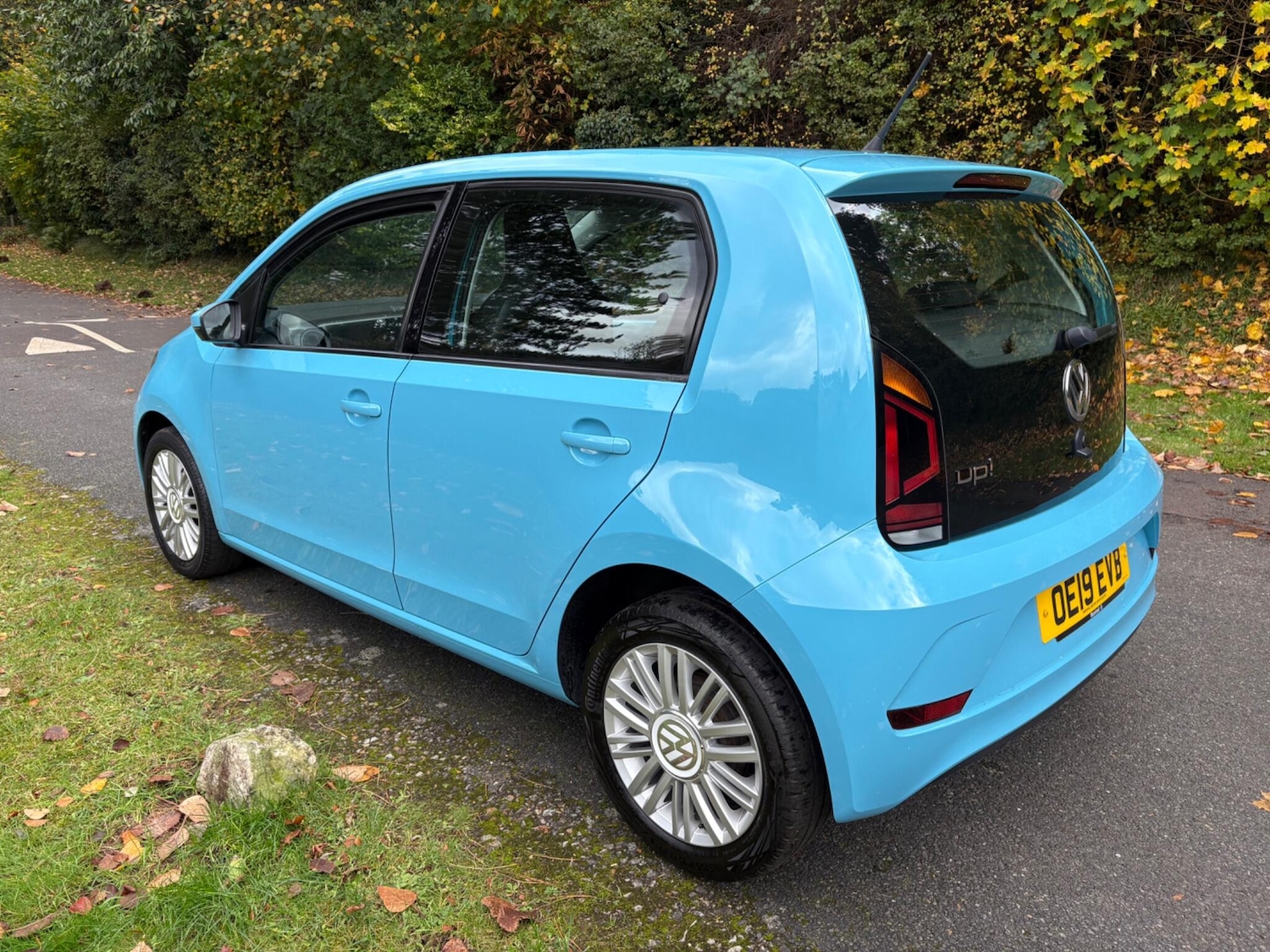 Used Volkswagen up! 2019 for sale - 76377488: Photo 4