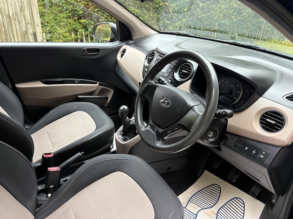 Used Hyundai i10 2015 for sale - 76227479: Photo 10