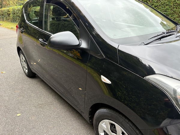 Used Hyundai i10 2015 for sale - 76227479: Photo 13