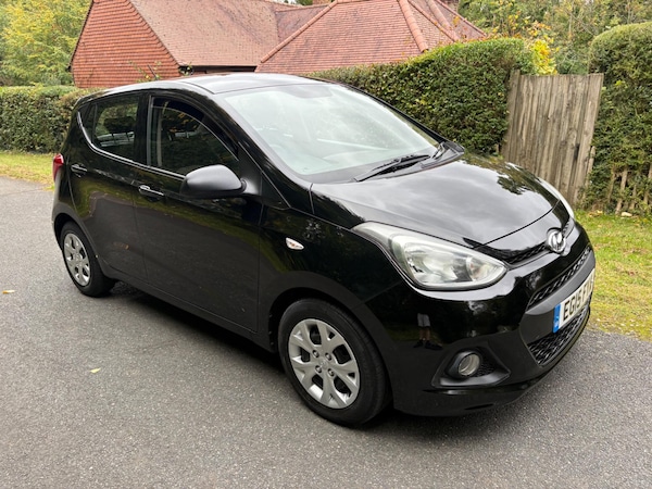 Used Hyundai i10 2015 for sale - 76227479: Photo 1