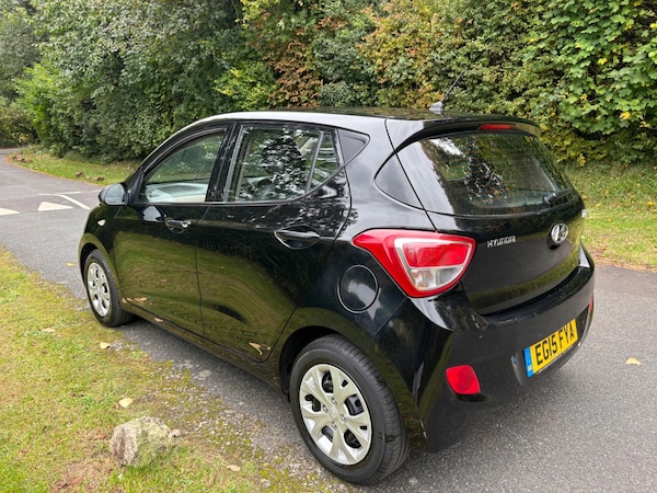 Used Hyundai i10 2015 for sale - 76227479: Photo 4