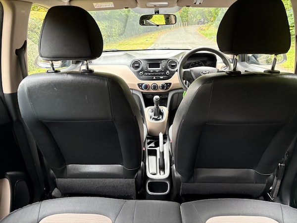 Used Hyundai i10 2015 for sale - 76227479: Photo 7
