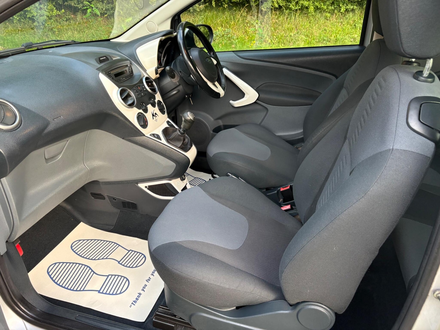 Vehicle 28