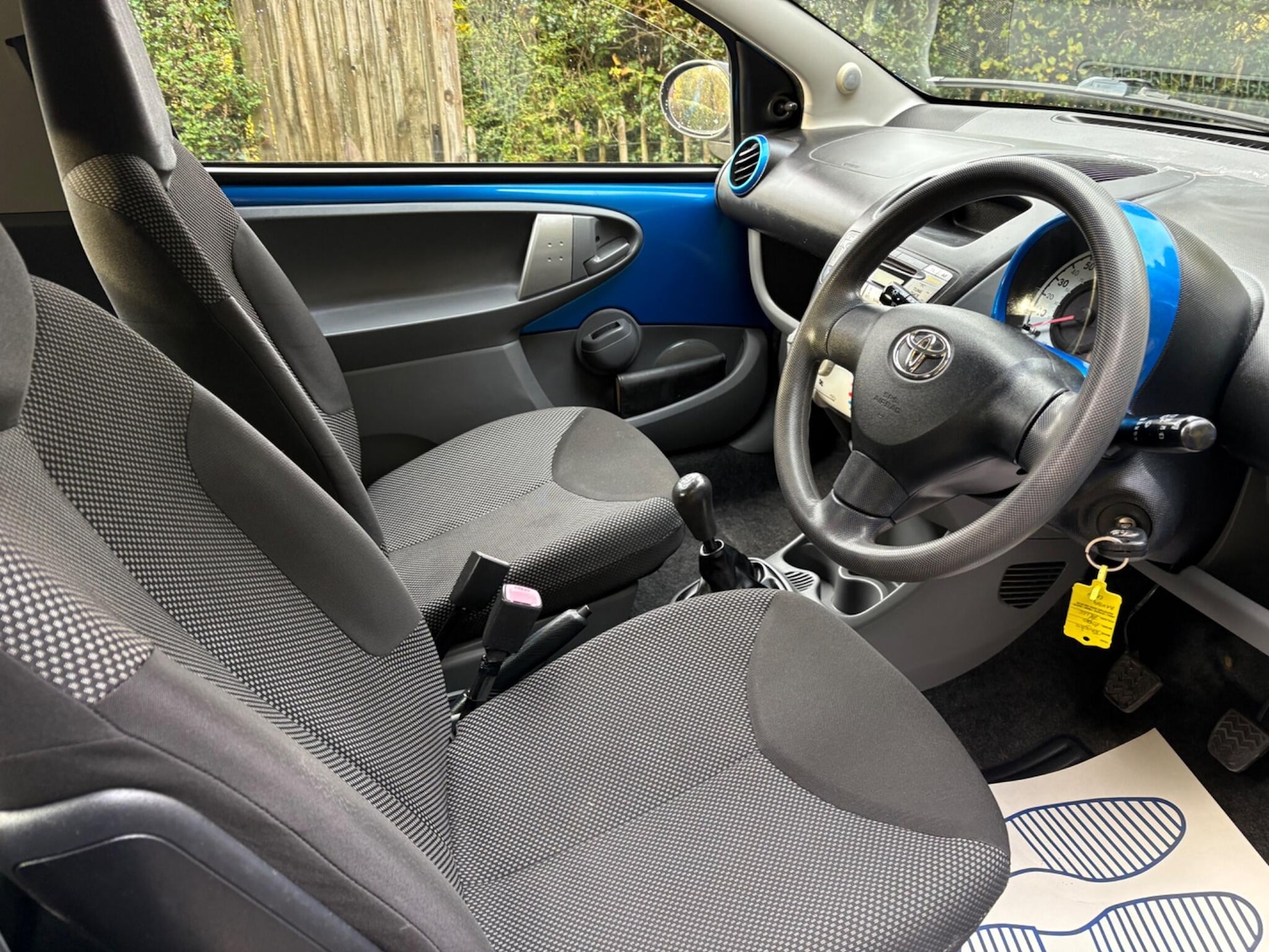 Used Toyota AYGO 2009 for sale - 76361220: Photo 10