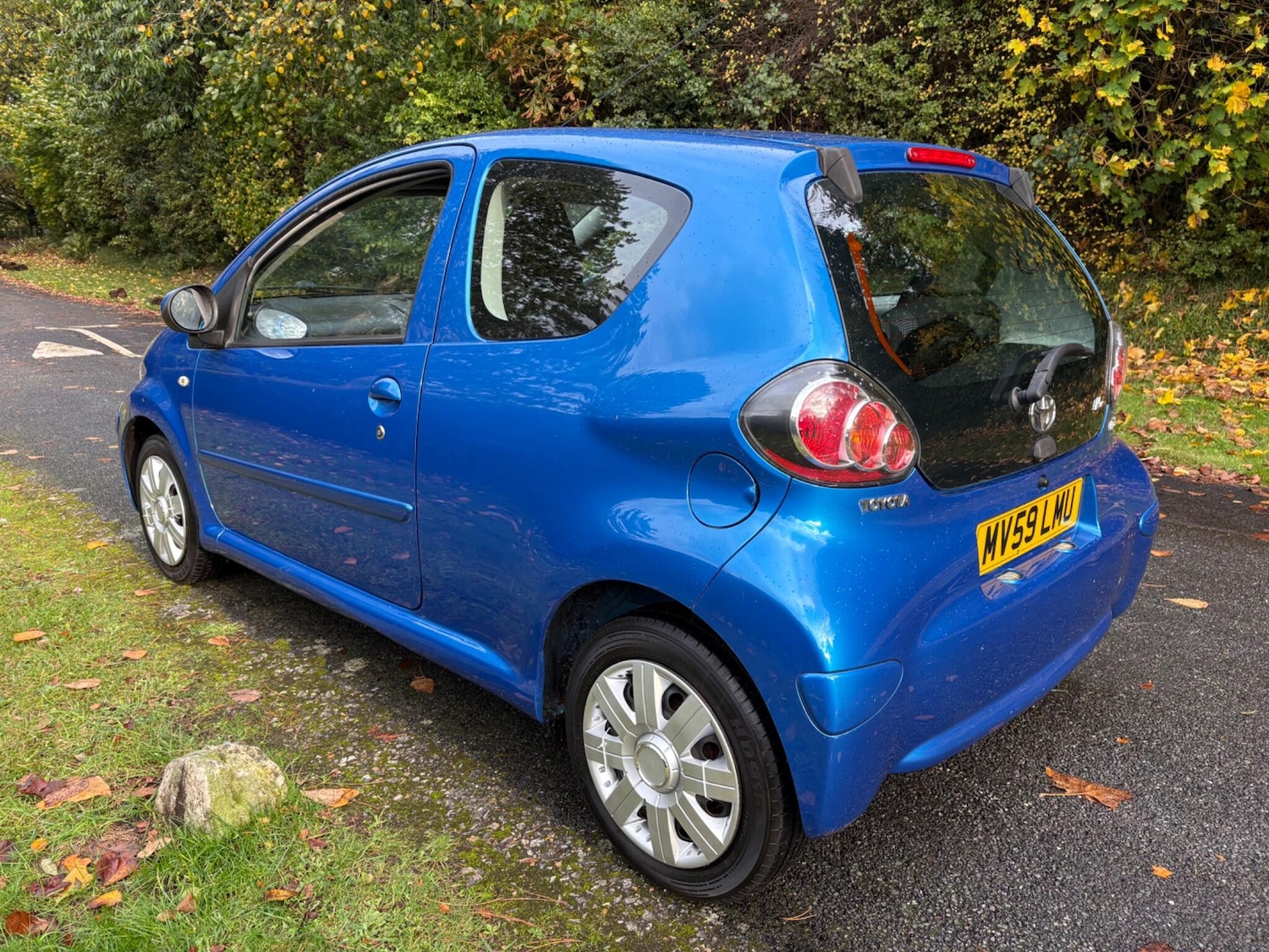 Used Toyota AYGO 2009 for sale - 76361220: Photo 11
