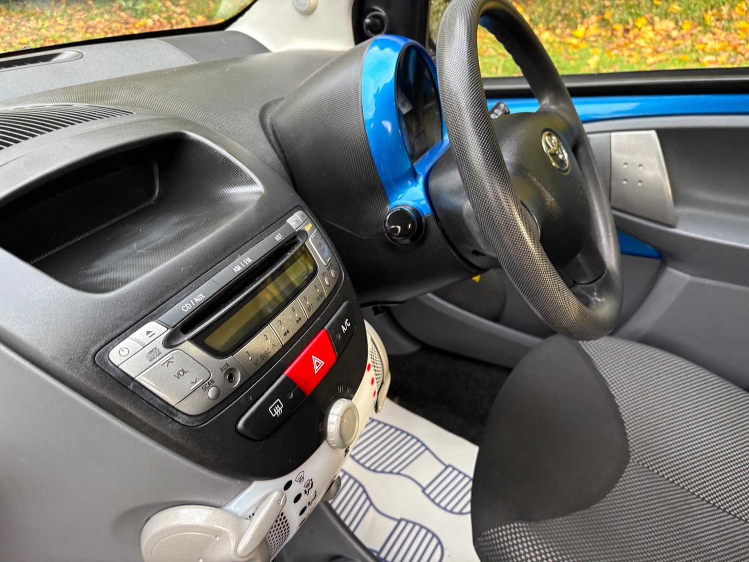 Used Toyota AYGO 2009 for sale - 76361220: Photo 8
