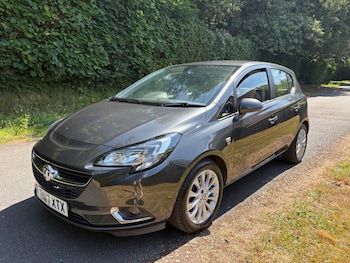 Vauxhall - Corsa