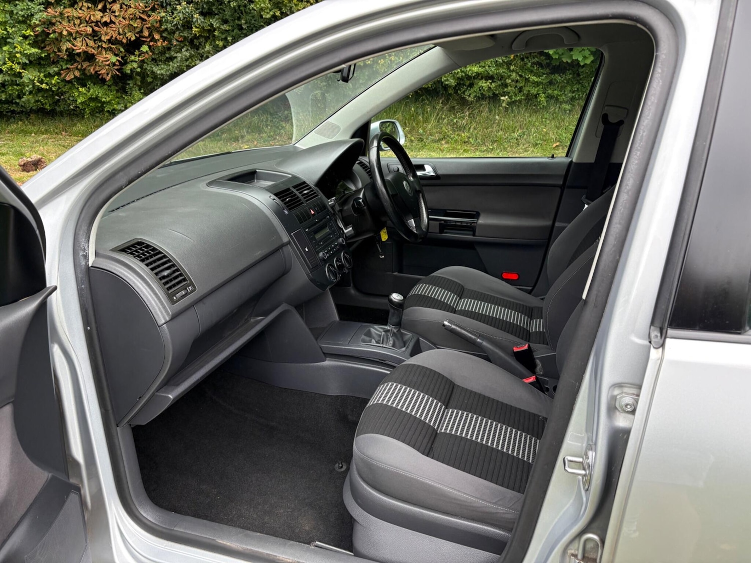 Used Volkswagen Polo 2009 for sale - 76284261: Photo 18