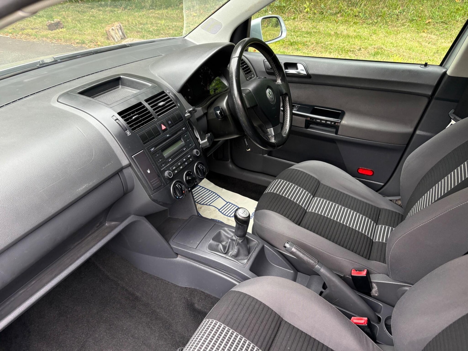 Used Volkswagen Polo 2009 for sale - 76284261: Photo 22
