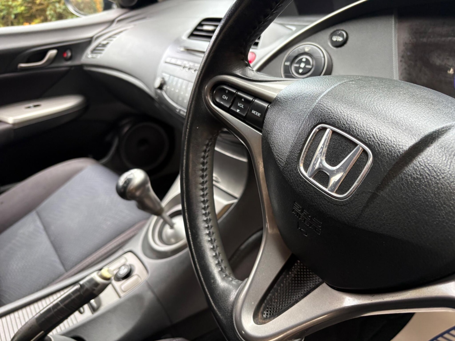 Used Honda Civic 2009 for sale - 76485351: Photo 5