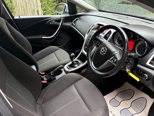 Used Vauxhall Astra 2014 for sale - 76215103: Photo 16