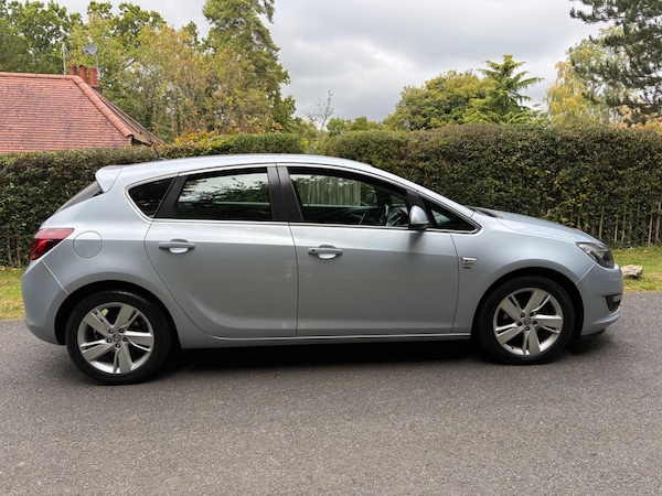 Used Vauxhall Astra 2014 for sale - 76215103: Photo 17