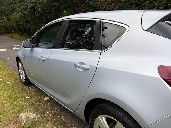 Used Vauxhall Astra 2014 for sale - 76215103: Photo 6