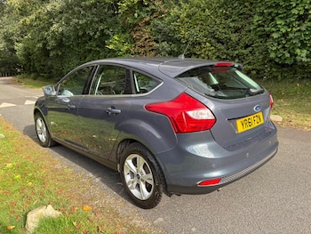 Used Ford Focus 2011 for sale - 76083723: Photo