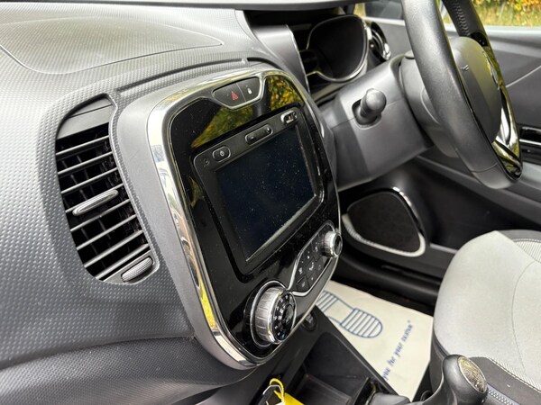 Used Renault Captur 2013 for sale - 76315252: Photo 15