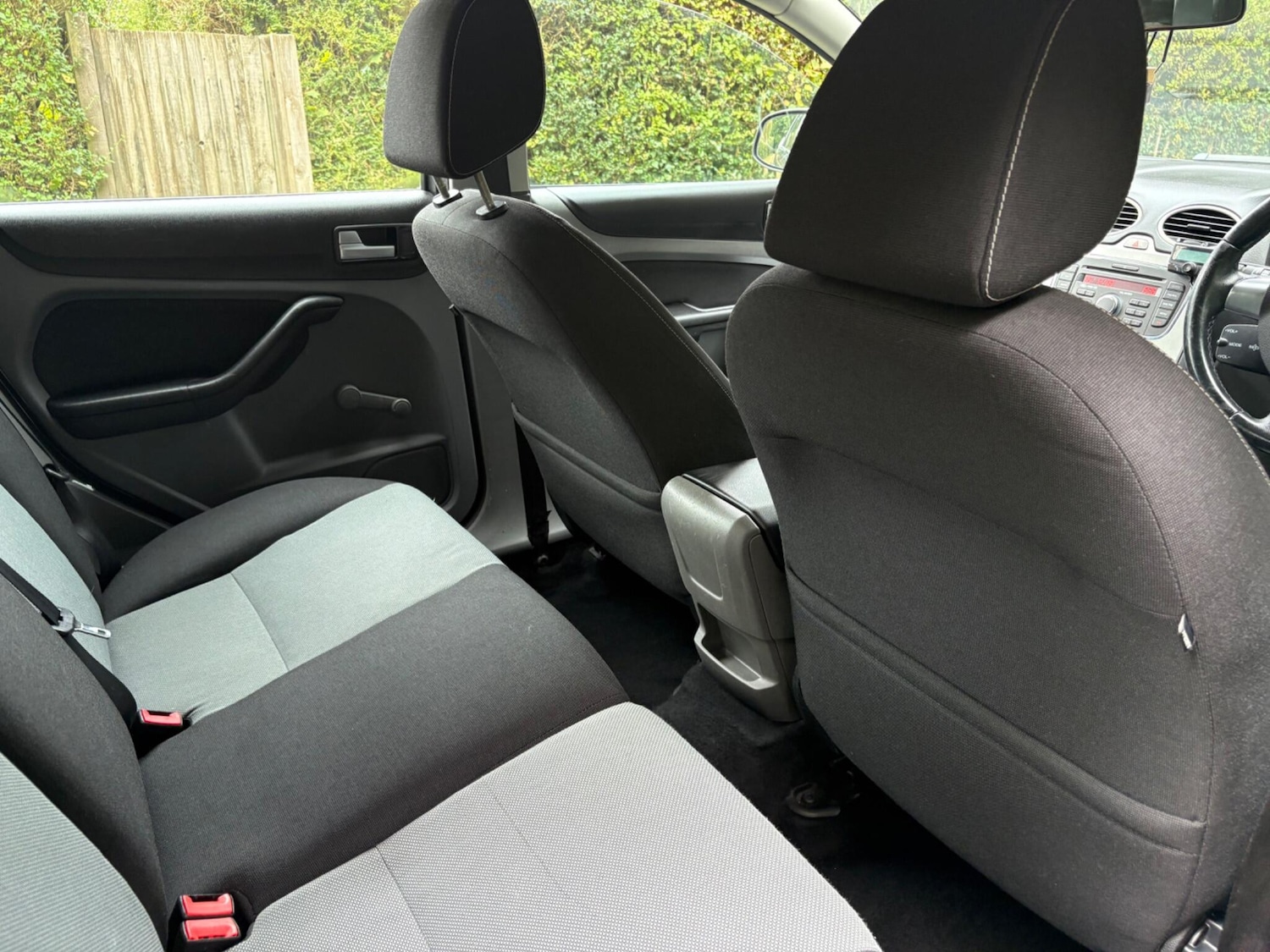 Used Ford Focus 2010 for sale - 76307751: Photo 17