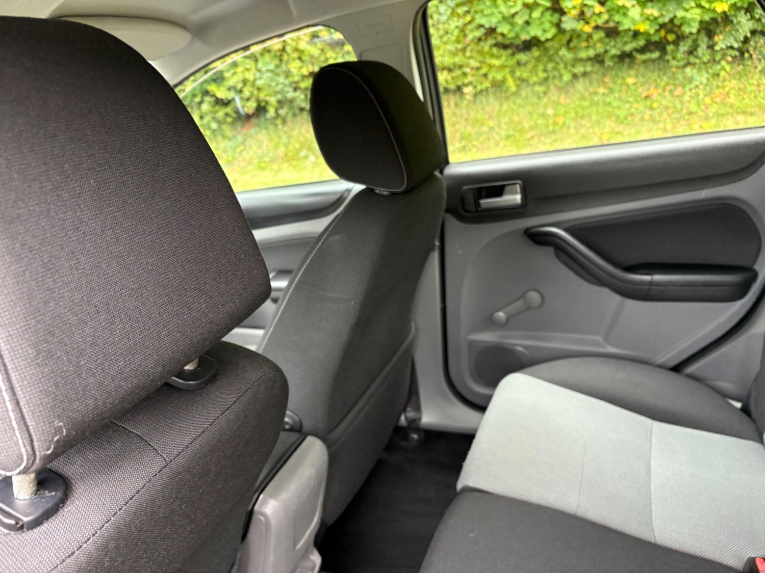 Used Ford Focus 2010 for sale - 76307751: Photo 18