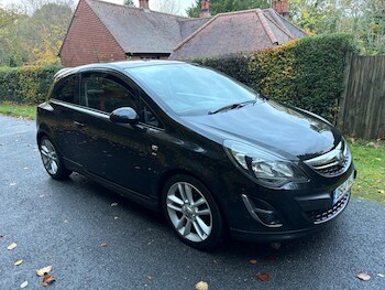 Vauxhall - Corsa