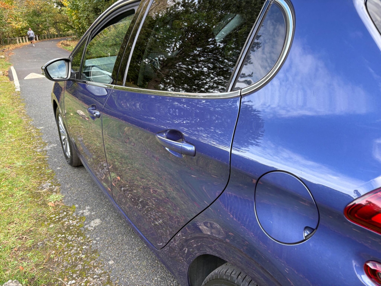 Used Peugeot 208 2016 for sale - 76399377: Photo 11