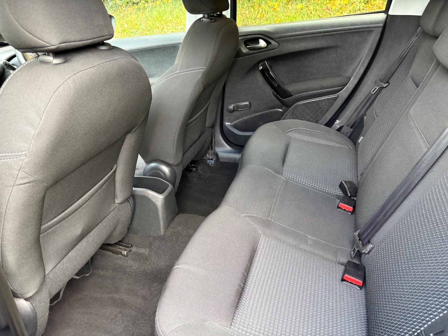 Used Peugeot 208 2016 for sale - 76399377: Photo 14