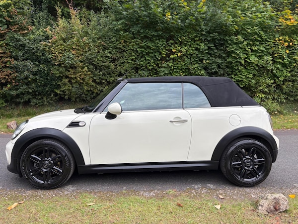 Used MINI Convertible 2012 for sale - 76151320: Photo 14