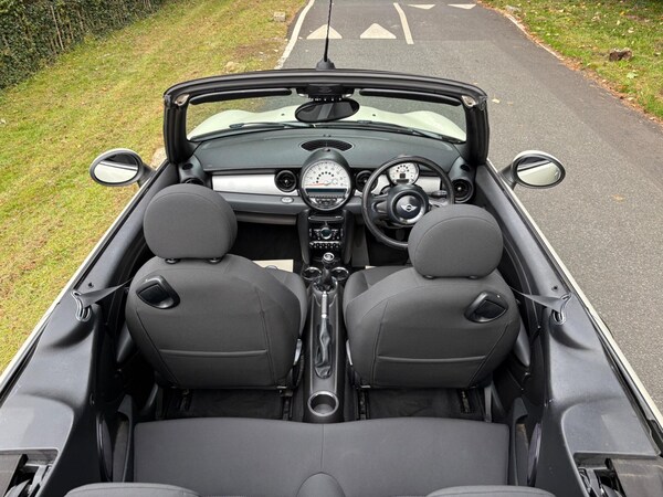 Used MINI Convertible 2012 for sale - 76151320: Photo 24