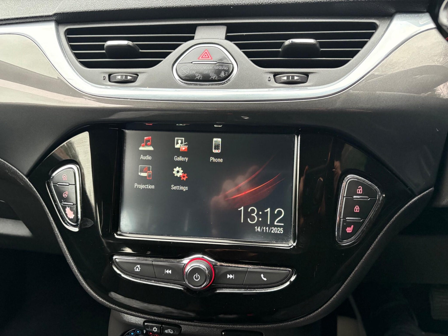 Used Vauxhall Corsa 2016 for sale - 76584790: Photo 21