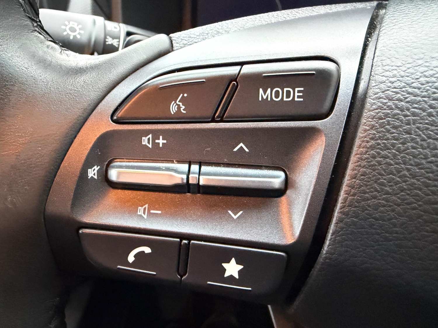 Used Hyundai KONA 2023 for sale - 77695817: Photo 16