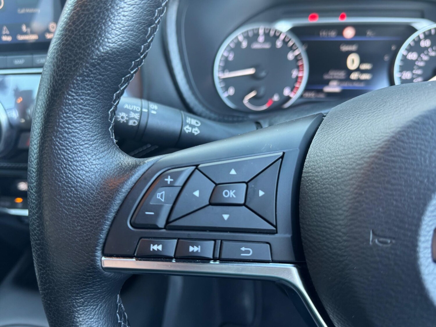 Used Nissan Juke 2023 for sale - 77574691: Photo 28