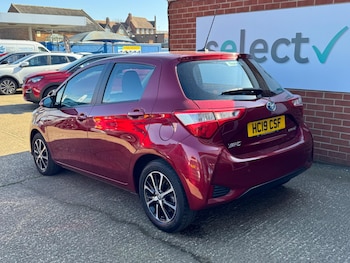 Used Toyota Yaris 2019 for sale - 79116642: Photo