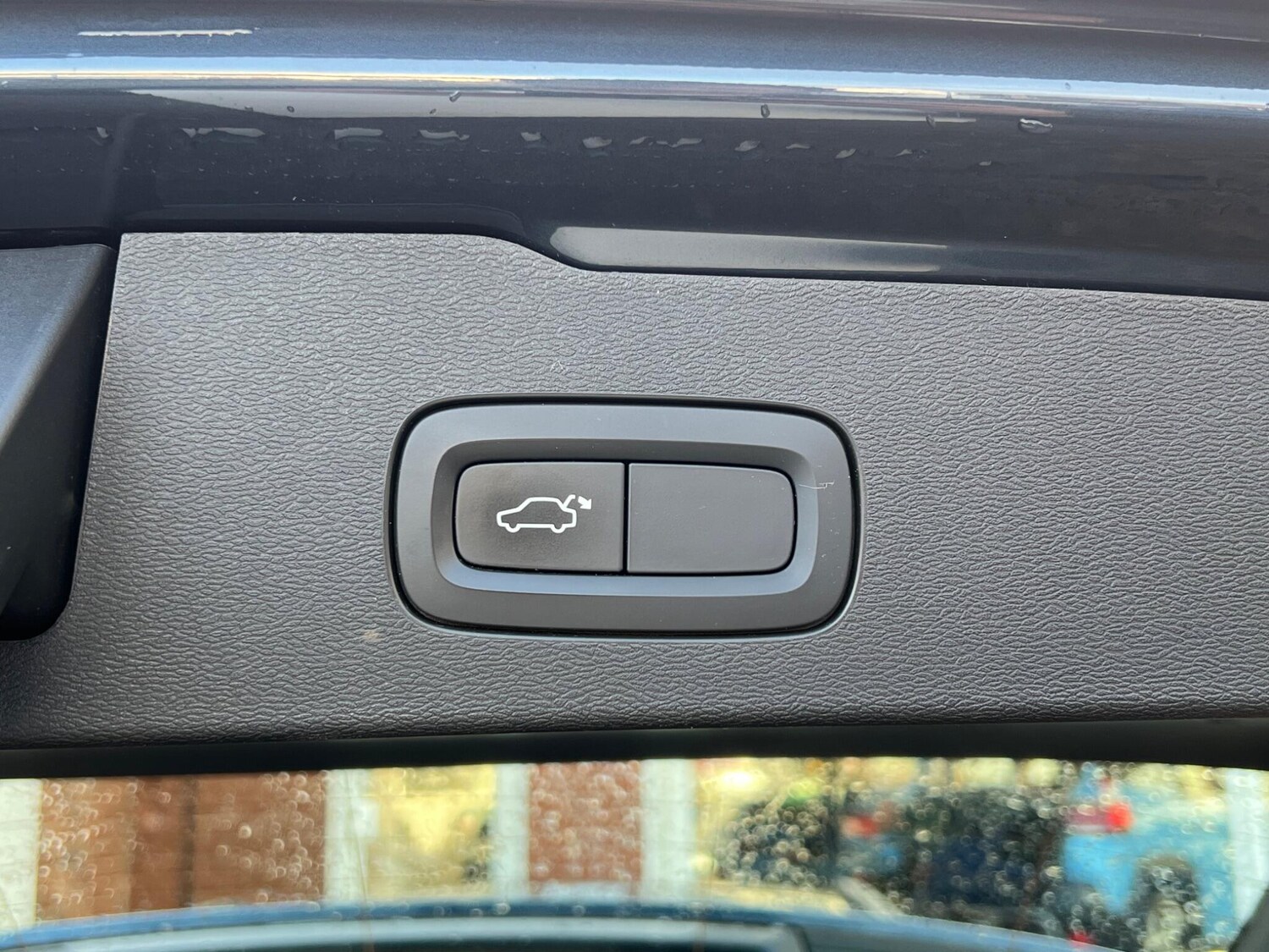 Used Volvo V60 2018 for sale - 77413315: Photo 14